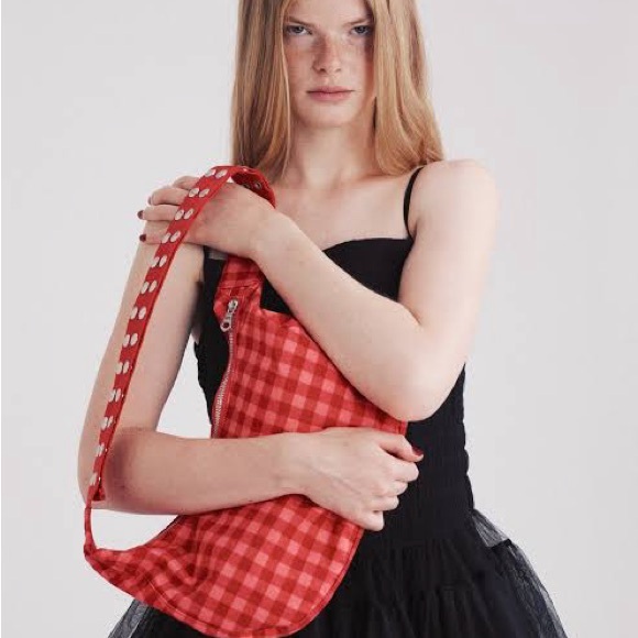 BAGGU Handbags - BAGGU Molly Goddard Medium Crescent Popper